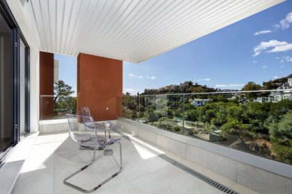 9c3924619f3ee3ec6c7921861d49689b - 11