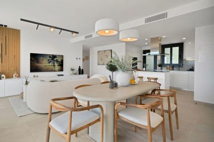 9c49b984e08695838189f959feb160fb - 10