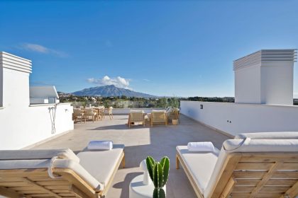 9c49b984e08695838189f959feb160fb - 27