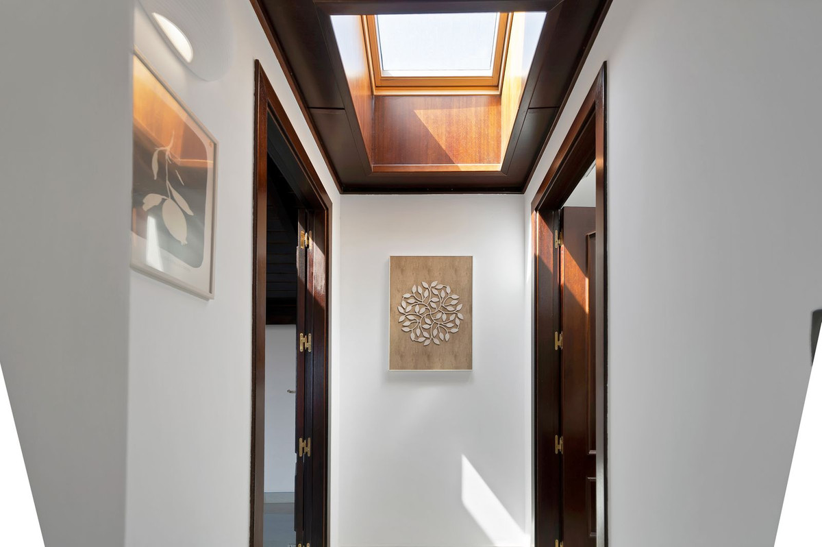 9c4c2f41a2d4007d661a65461ca5fa9f - 30