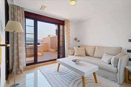 9c4c2f41a2d4007d661a65461ca5fa9f - 40