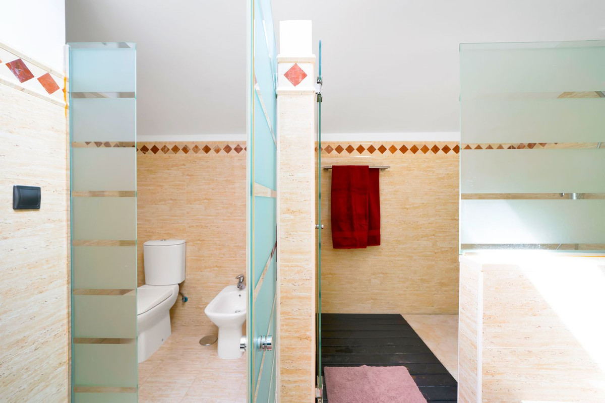 9c4c2f41a2d4007d661a65461ca5fa9f - 41