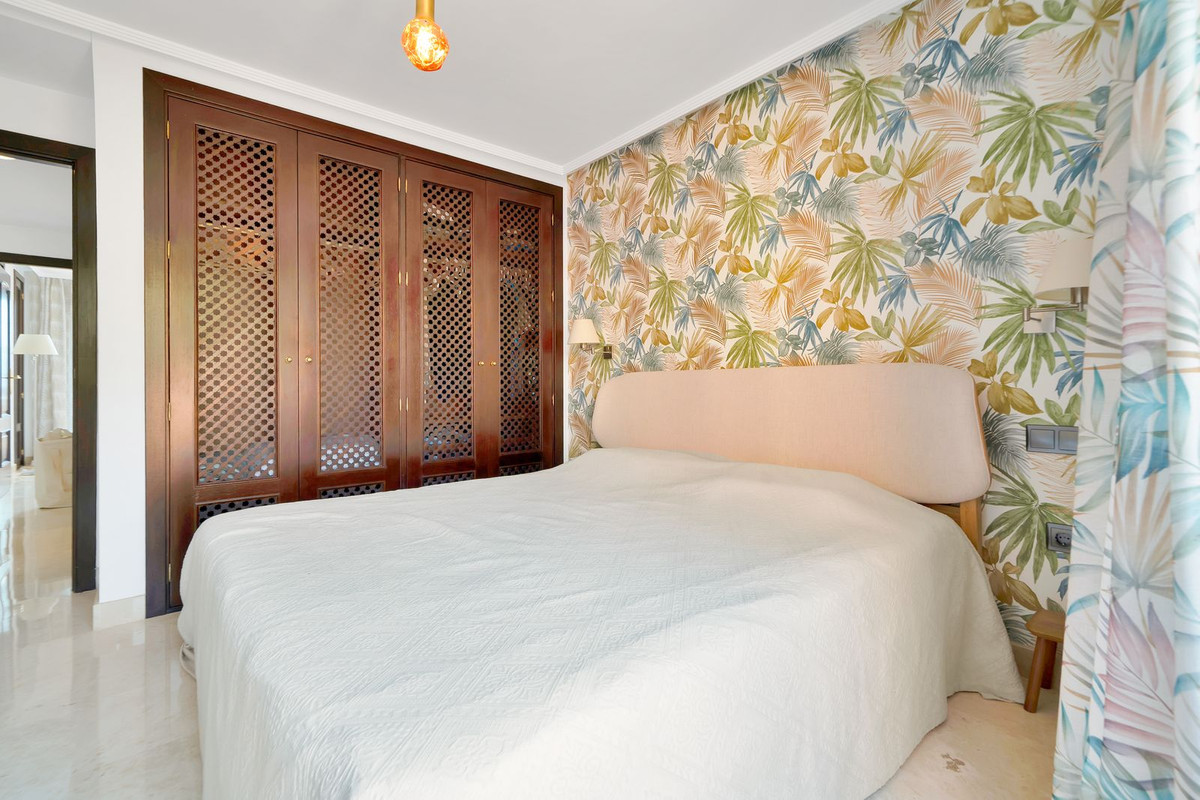 9c4c2f41a2d4007d661a65461ca5fa9f - 44