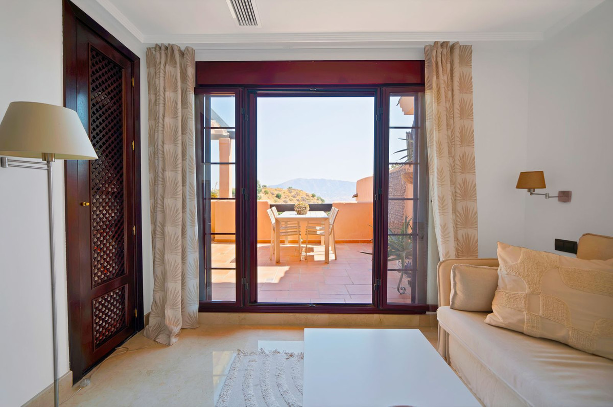 9c4c2f41a2d4007d661a65461ca5fa9f - 45