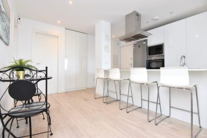 9c4e4ce0f62d698be1c2522491dc41d4 - 10