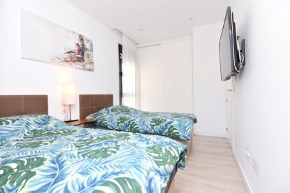 9c4e4ce0f62d698be1c2522491dc41d4 - 19