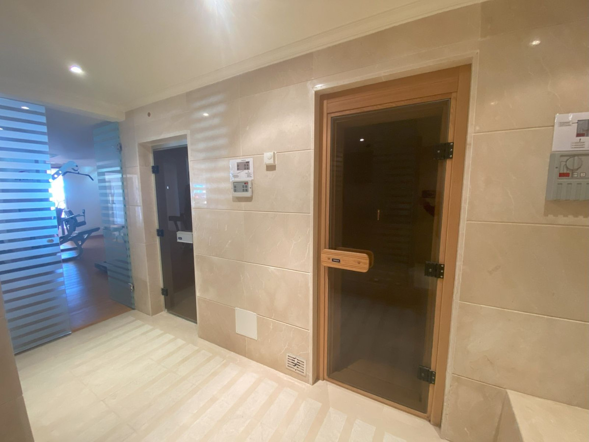 9ca494e2e33d1b0b0eff5a44a37f7e49 - 32