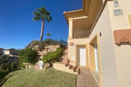 9ca494e2e33d1b0b0eff5a44a37f7e49 - 39