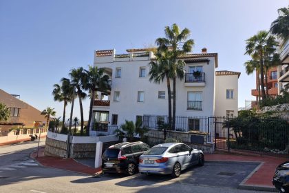 9cc98566d7a9e7a63a2f73ceb62f2495 - 2