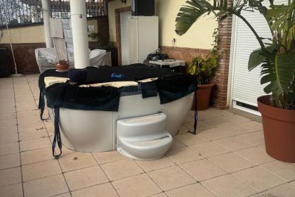 9d2b7a27cbf3124df247d850c82e8208 - 8