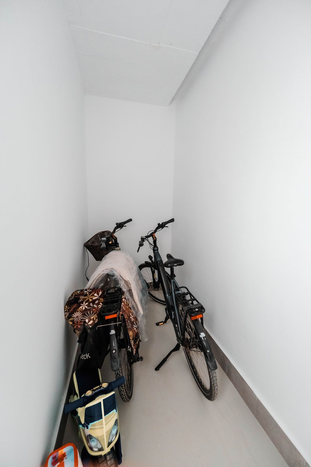 9d5828d3d9bb34e6cfa4fd54852b0ac6 - 26