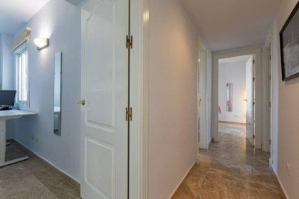 9d67b87529166830aa8c2bce3127c64b - 18