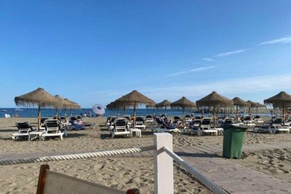 9d67b87529166830aa8c2bce3127c64b - 25