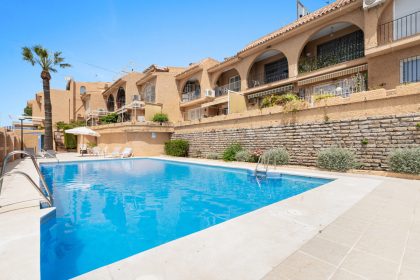 9d7e5e07bff4a378deddb68899083edc - 12