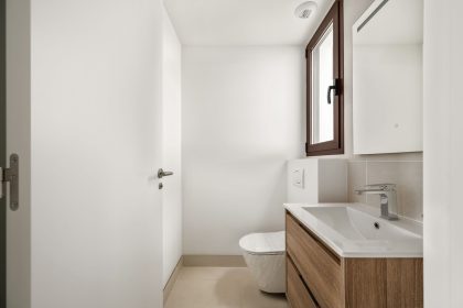 9dab172c629a6fb3c662f61457f6a5a8 - 15