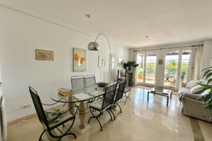 9dff7af06b052ad617faec58ab20b1e6 - 5