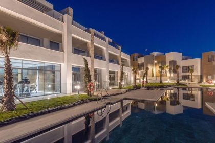 9e0caafc24cca01506cbf01309c243d1 - 23