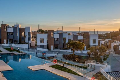 9e0caafc24cca01506cbf01309c243d1 - 5