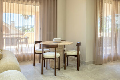 9e76b4eb63739e3df122c66953800ab0 - 11