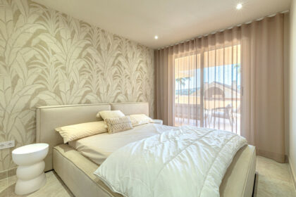 9e76b4eb63739e3df122c66953800ab0 - 4