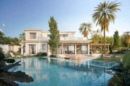 9e838301187b0eb15399c03f0393a64b - 1