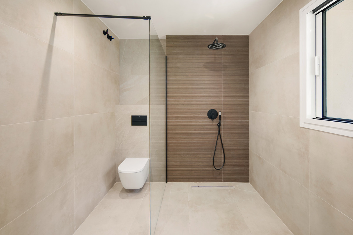 9edc45570c0d5e0e5dc69c49c5f72a0f - 17