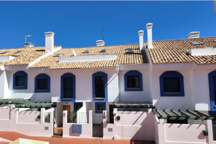 9ef3c94637d3482c8c083eeb6cc81328 - 1