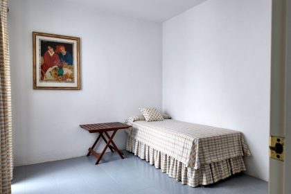 9ef3c94637d3482c8c083eeb6cc81328 - 26