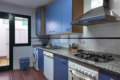 9ef3c94637d3482c8c083eeb6cc81328 - 7