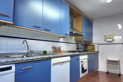 9ef3c94637d3482c8c083eeb6cc81328 - 8