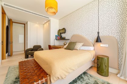 9ef5141617e60f45b8315c569389149f - 12