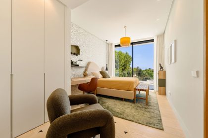 9ef5141617e60f45b8315c569389149f - 18