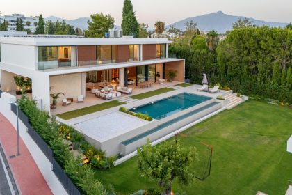 9ef5141617e60f45b8315c569389149f - 2