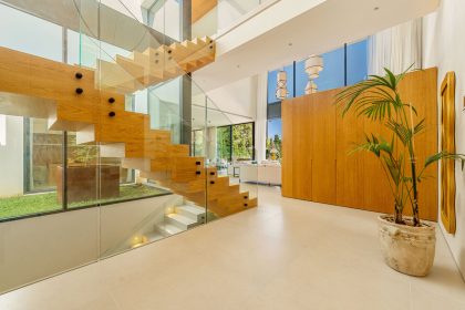 9ef5141617e60f45b8315c569389149f - 24