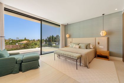 9ef5141617e60f45b8315c569389149f - 35