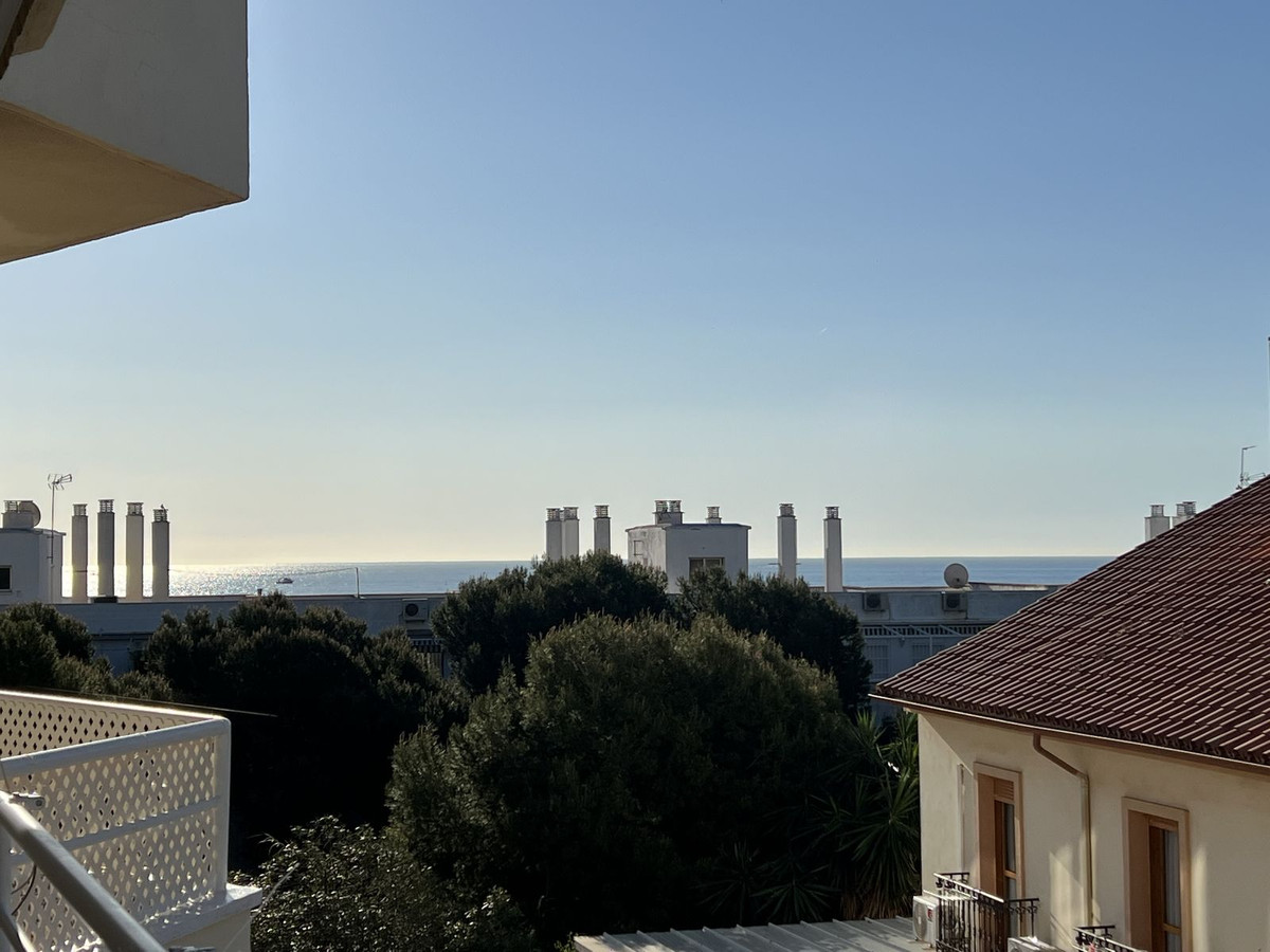 9ffa613aff42310447e57de2b74fcf9e - 10