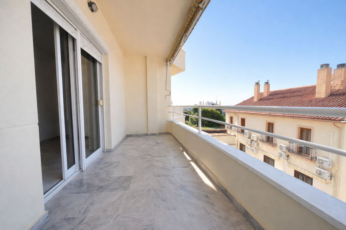 9ffa613aff42310447e57de2b74fcf9e - 11