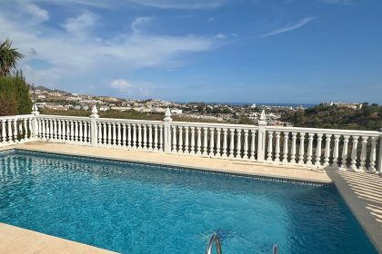 a0909d26a7daf8b9fb357be18184f7cf - 41