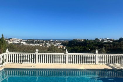 a0909d26a7daf8b9fb357be18184f7cf - 42