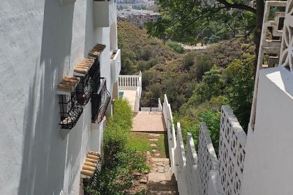 a0909d26a7daf8b9fb357be18184f7cf - 49