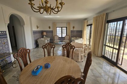 a0909d26a7daf8b9fb357be18184f7cf - 5