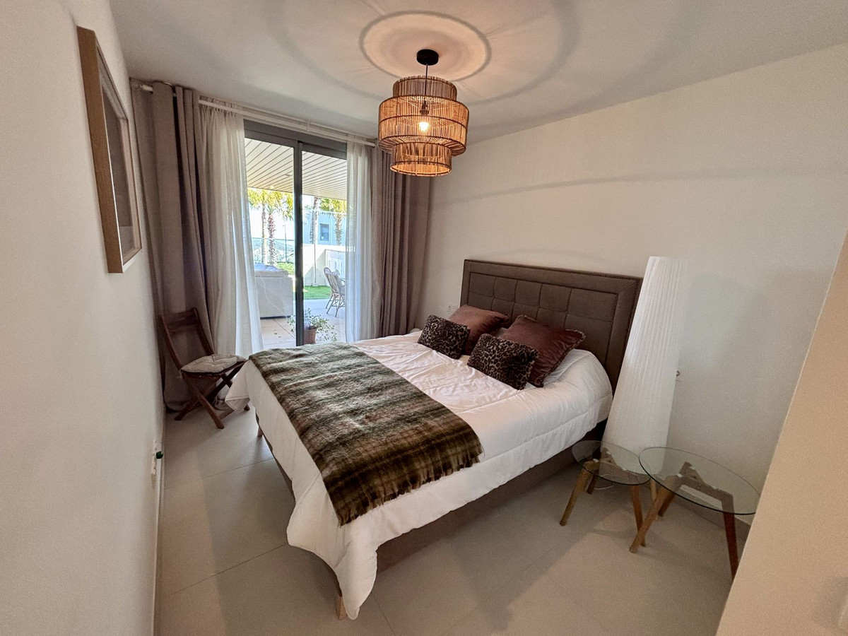 a0afd1285426fc42a53e5fae5358ce43 - 11