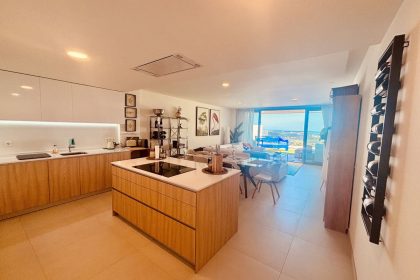 a0afd1285426fc42a53e5fae5358ce43 - 3