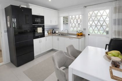 a0be1d1f20af43aa00cff1bb63f1da95 - 7