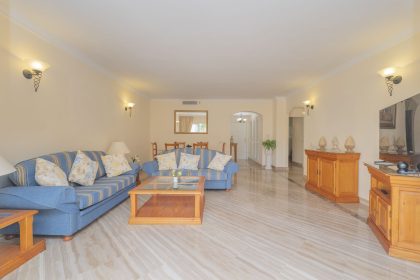 a0f1c5f1e1fb41e5c5b8586714e03452 - 20