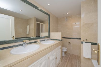 a0f1c5f1e1fb41e5c5b8586714e03452 - 26