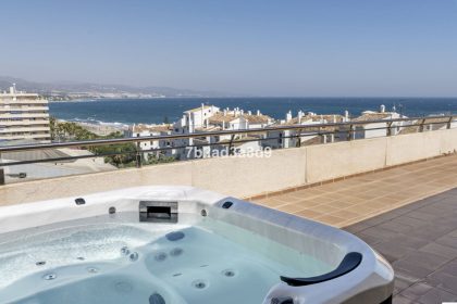 a182e9dfafa98beebb8d8597c426ffac - 1