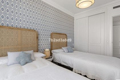 a182e9dfafa98beebb8d8597c426ffac - 15