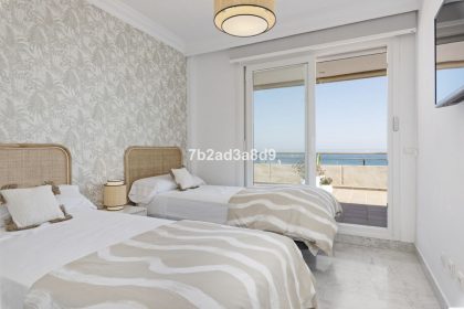 a182e9dfafa98beebb8d8597c426ffac - 17