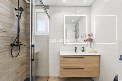 a182e9dfafa98beebb8d8597c426ffac - 19